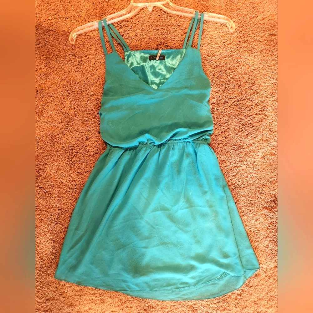 Green dress (M)
